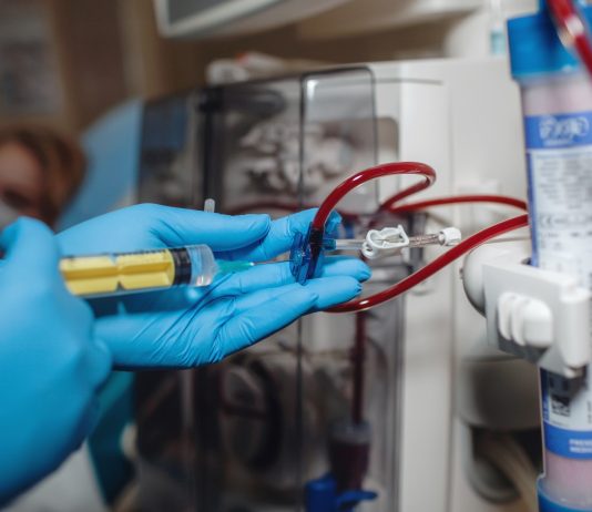 הגברת בטיחות ובריאות עם ציוד רפואי